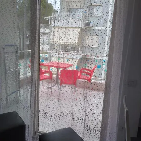 Perla Gjiri I Lalezit *