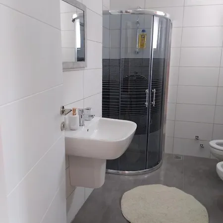 Perla Gjiri I Lalezit Apartamento