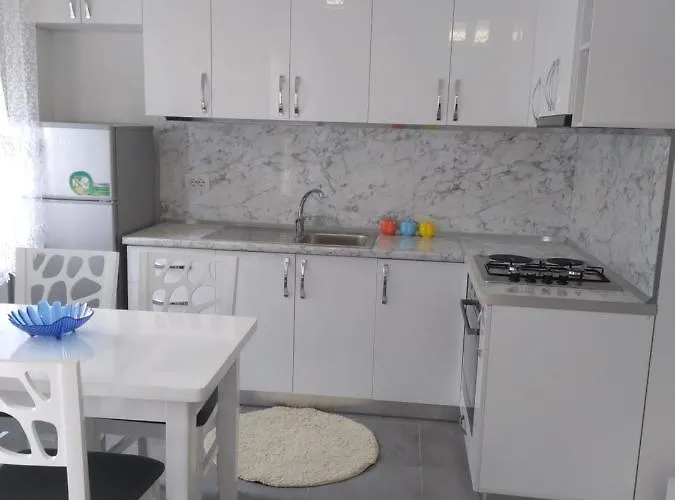 Perla Gjiri I Lalezit